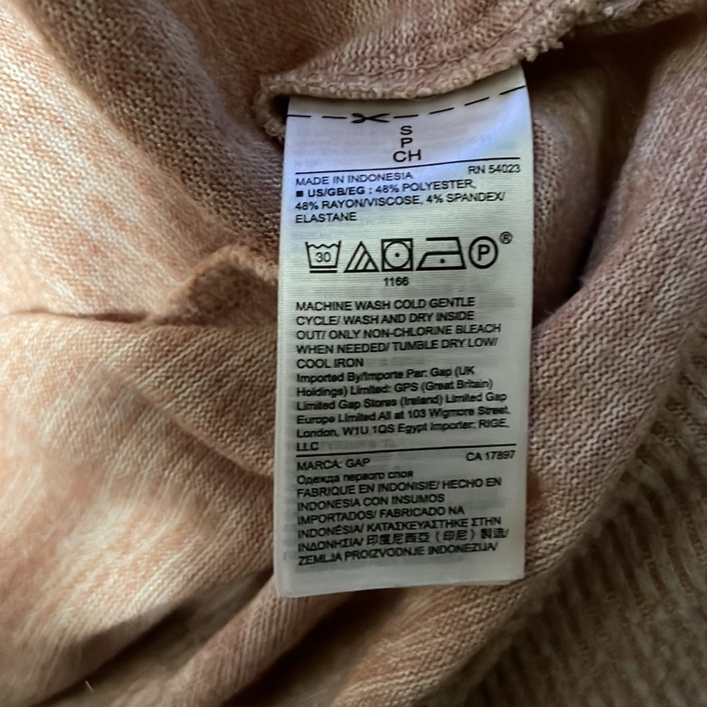 NWOT GAP soft spun cowl neck pullover sweater with rib knit details! Size Small - Picture 6 of 16